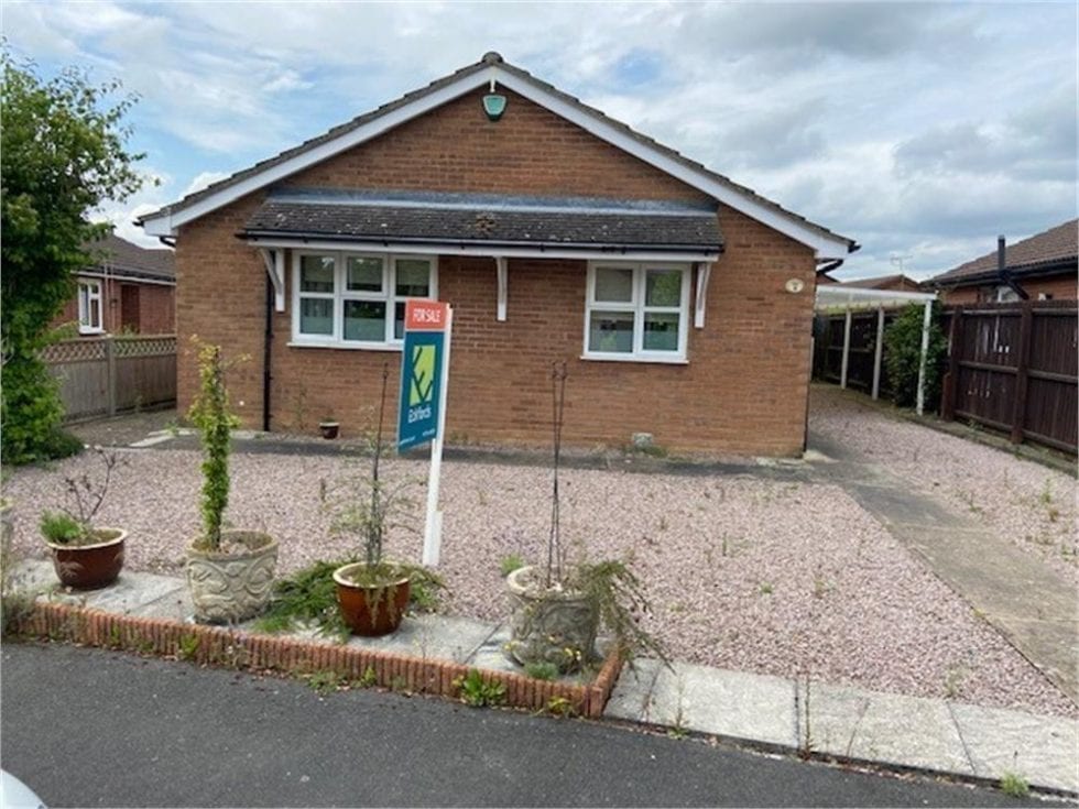Holly Drive, BOURNE, Lincolnshire Eckfords Estate Agents