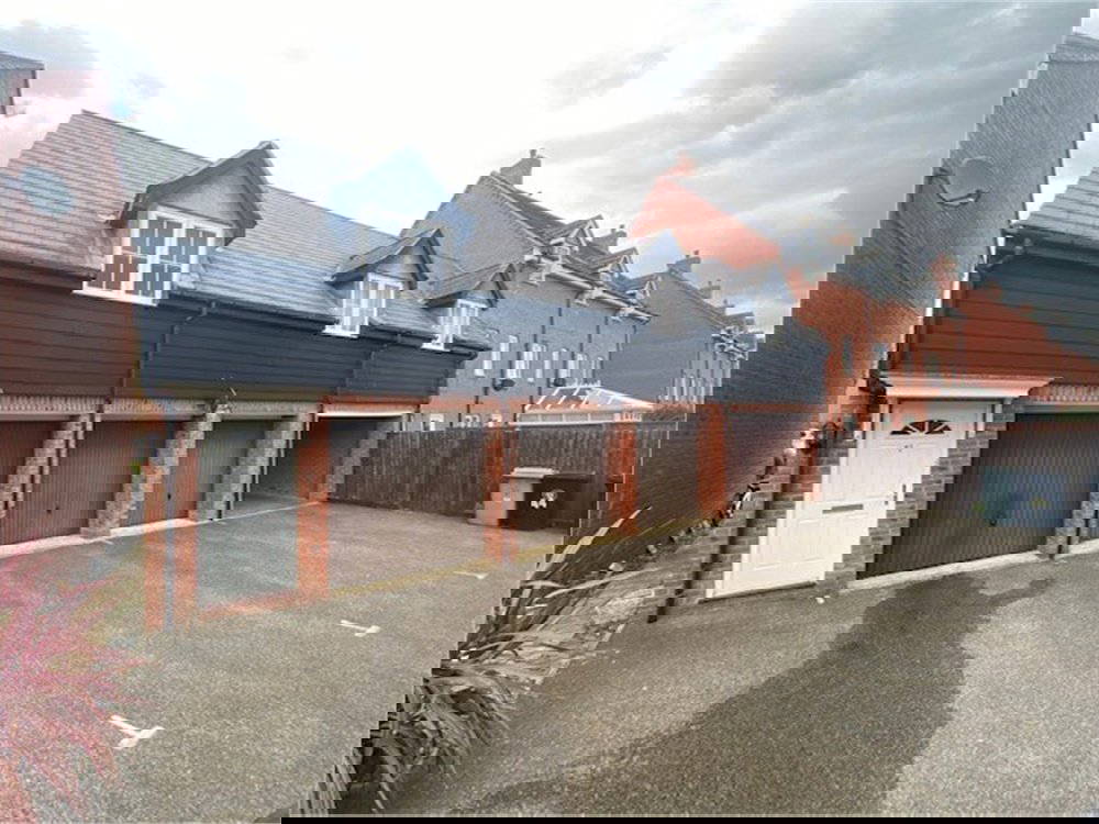 Badger Lane, BOURNE Eckfords Estate Agents