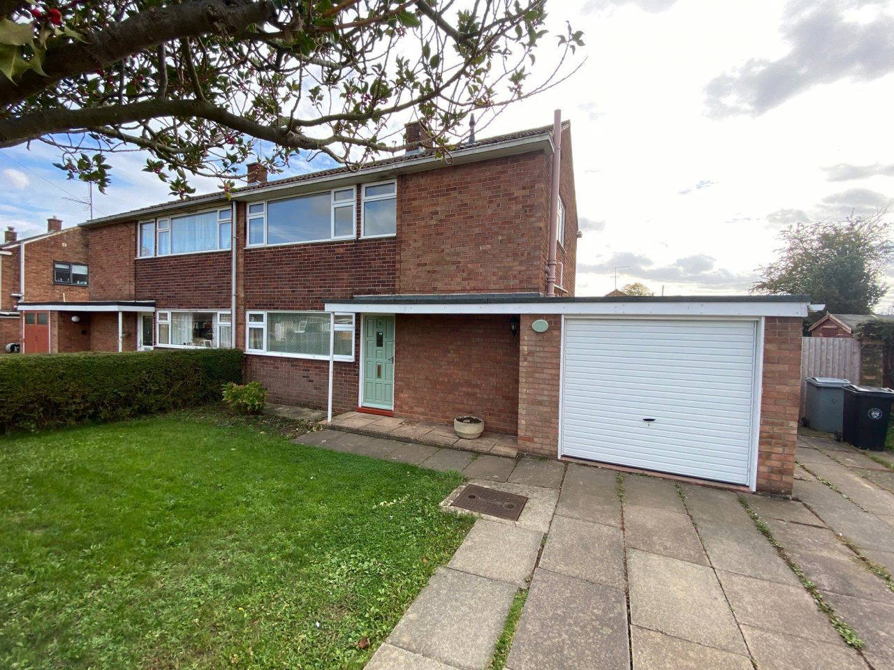 Kingsway, Bourne Eckfords Estate Agents