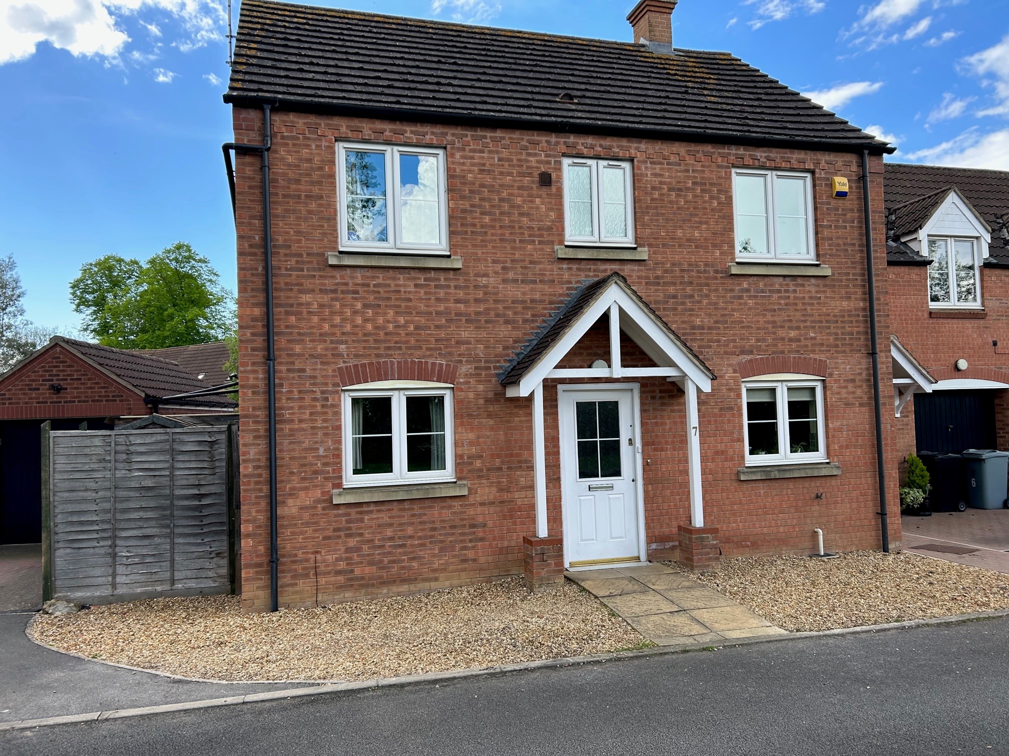 Hawk Crescent, Bourne Eckfords Estate Agents