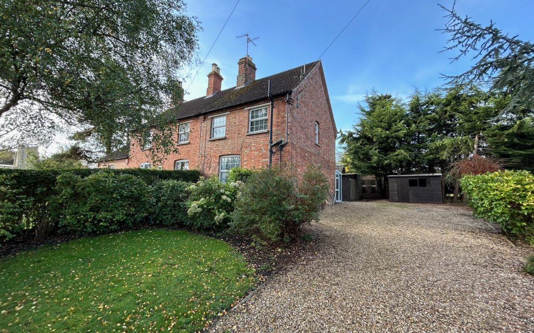 Main Road, Bourne